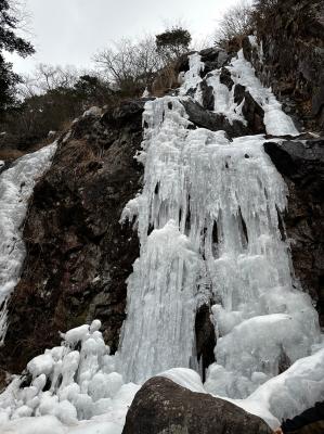 荘厳な難所ヶ滝