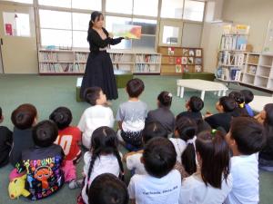 読み聞かせ