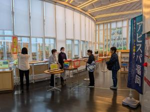 ふろくプレゼントの様子