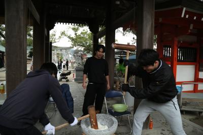 宇美町青年団餅つき