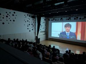 お終活　上映中１