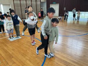 新聞じゃんけん