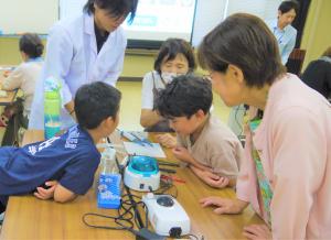 薬の抽出体験