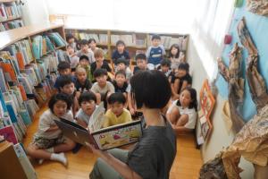 読み聞かせ
